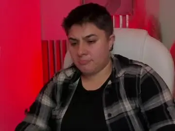 Chaturbate Live Sex Cam of iangilbert_