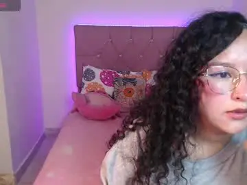 Chaturbate Free Live Porn of littlelion18