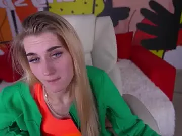 Chaturbate Live Sex Cam of diamondnina