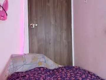 Chaturbate Live Sex Cam of mady_gh