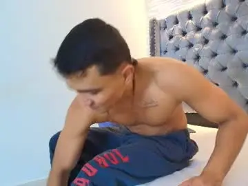 Chaturbate Best live sex cam show of marco_smith2
