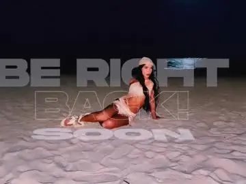 Chaturbate Nude Webcam of stephie01