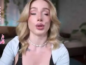 Chaturbate Sex Cam of babyyyluna