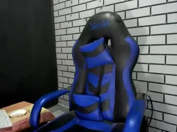 Chaturbate Live Sex of black_dicck