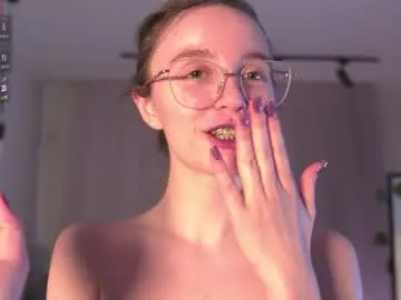 Chaturbate Nude Webcam of minnietammy