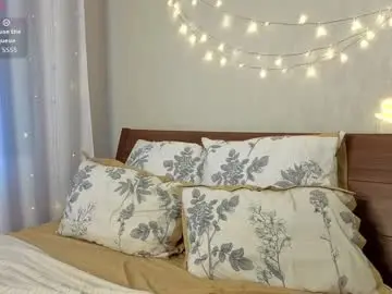 Chaturbate Live Sex Cam of minnietammy