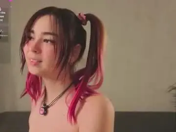 Chaturbate Nude Webcam of minnietammy