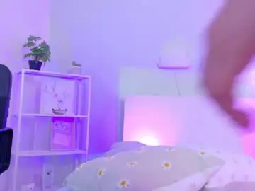 Chaturbate Live Sex Cam of cristalcornner_