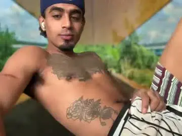 Chaturbate Nude Webcam of dominic_brand