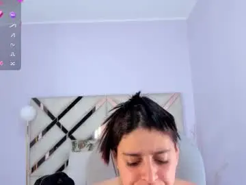 Chaturbate Watch Live Sex Cams of kylie_reyes