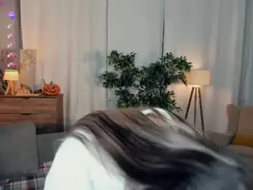 Chaturbate Best live sex cam show of mia_thooorn