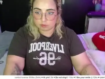 Chaturbate Live Porn of yini_angel07