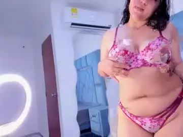 Chaturbate Free Live Porn of antonella_asm