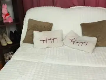 Chaturbate Free Live Porn of emilycuper
