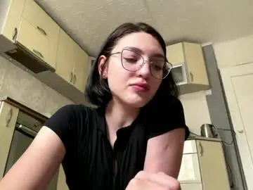 Chaturbate Adult Video Chat of hollisguerrette