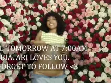 Chaturbate Sex Chat of ariella_ruiz