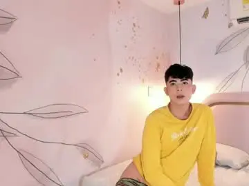 Chaturbate Adult Video Chat of dominicjay_