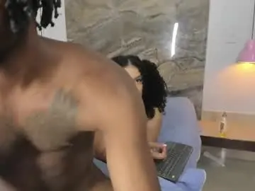 Chaturbate Live Sex Cam of kaleb_violeta