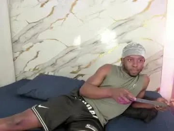 Chaturbate Live Porn of kaleb_violeta