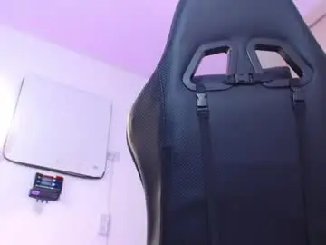 Chaturbate Live Sex Cam of calavalerio