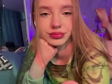 Chaturbate Live Sex Cam of evedarkside