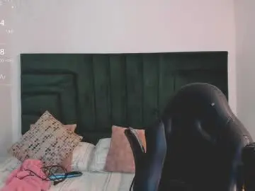 Chaturbate Sex Cam of faloonroussel
