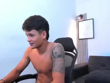 Chaturbate Watch Live Sex Cams of interracial_wallen