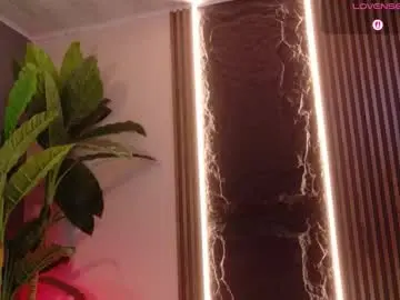 Chaturbate Live Porn of la_diabla_111_