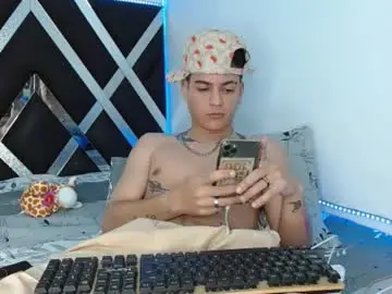 Chaturbate Adult Webcams of levy_steve