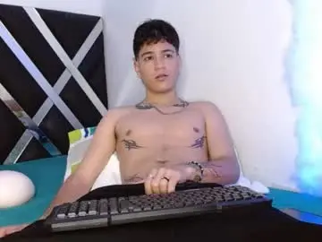 Chaturbate Adult Video Chat of levy_steve