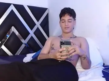 Chaturbate Live Porn of levy_steve
