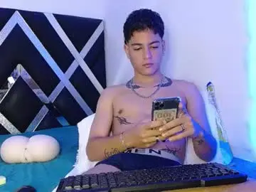 Chaturbate Free Live Porn of levy_steve
