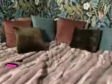 Chaturbate Live Sex Cam of melissamist
