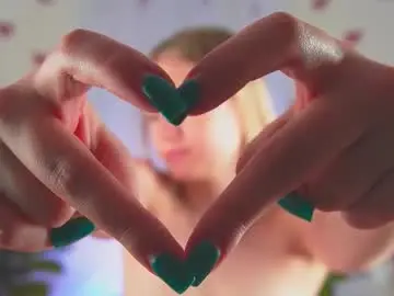 Chaturbate Best live sex cam show of emilyhewell