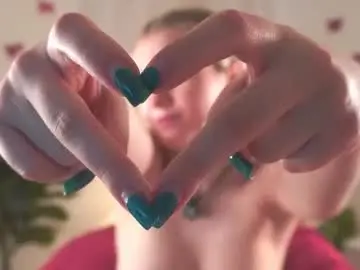 Chaturbate Watch Live Sex Cams of emilyhewell