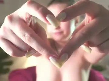 Chaturbate Best live sex cam show of emilyhewell