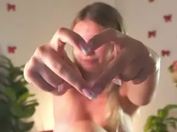 Chaturbate Nude Webcam of emilyhewell