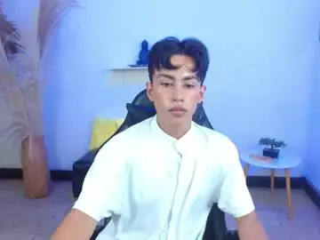 Chaturbate Adult Video Chat of angelocum18