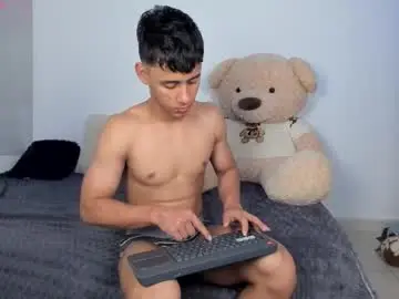 Chaturbate Live Sex Cam of littleparker