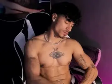 Chaturbate Nude Webcam of thomas_fit1