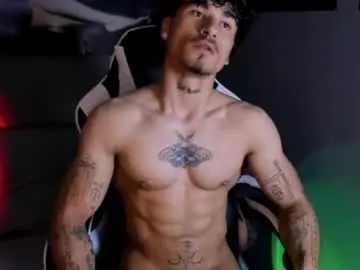 Chaturbate Adult Video Chat of thomas_fit1