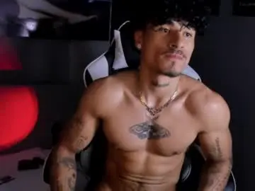 Chaturbate Adult Webcams of thomas_fit1