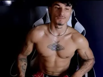 Chaturbate Nude Webcam of thomas_fit1