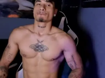 Chaturbate Adult Video Chat of thomas_fit1
