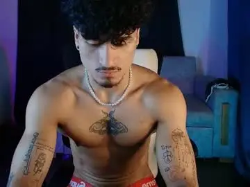 Chaturbate Live Porn of thomas_fit1