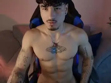 Chaturbate Live Sex Cam of thomas_fit1