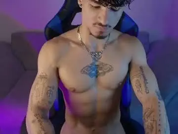 Chaturbate Adult Webcam of thomas_fit1