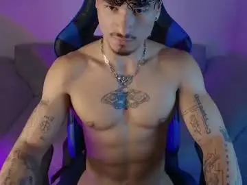 Chaturbate Best live sex cam show of thomas_fit1