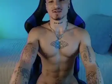 Chaturbate Nude Webcam of thomas_fit1