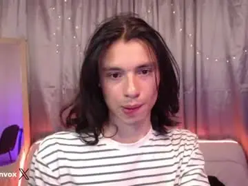 Chaturbate Live Porn of j_a_x_x_x_o_n